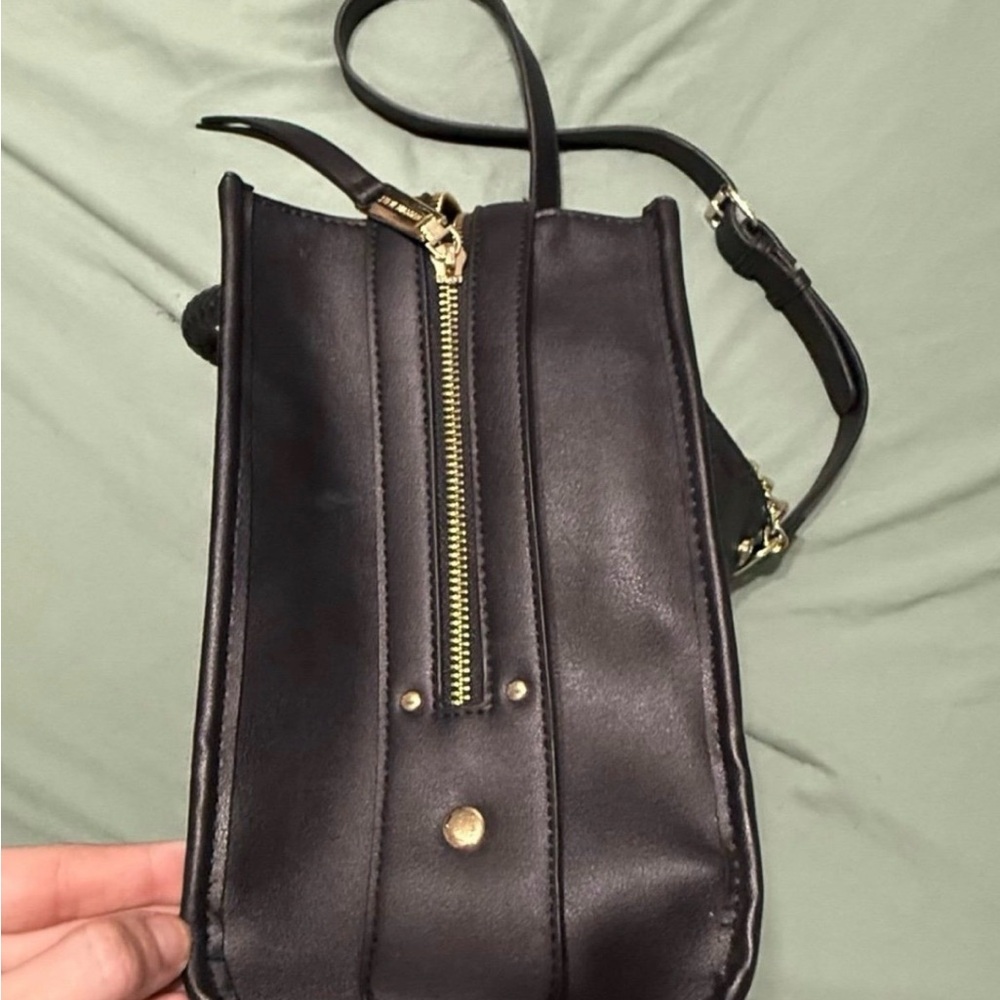 Steve Madden Bjeanne Crossbody Tote - Picture 8 of 9